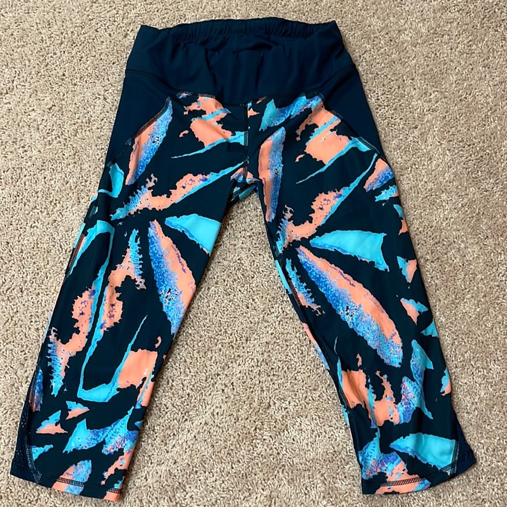 Sweaty Betty Shallow water capri pants.